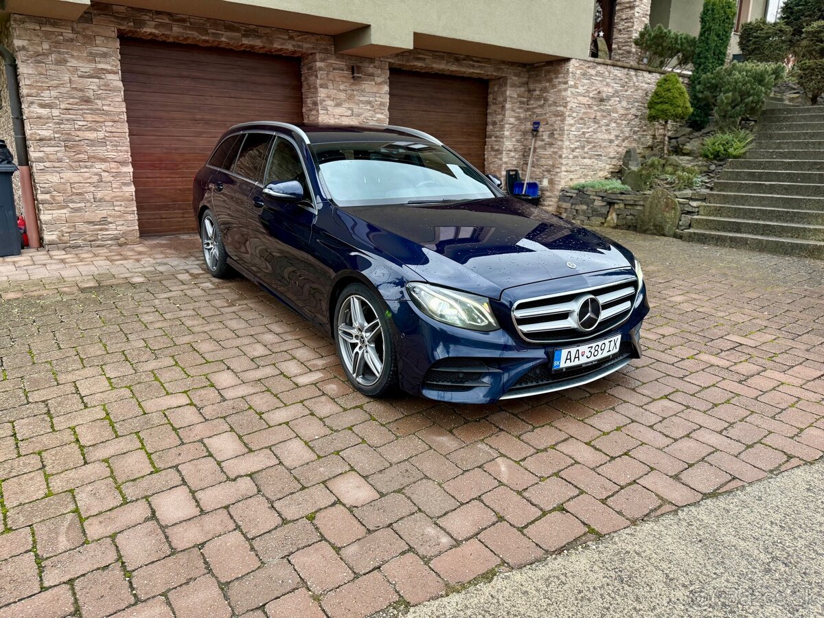 Mercedes Benz E220d AMG line