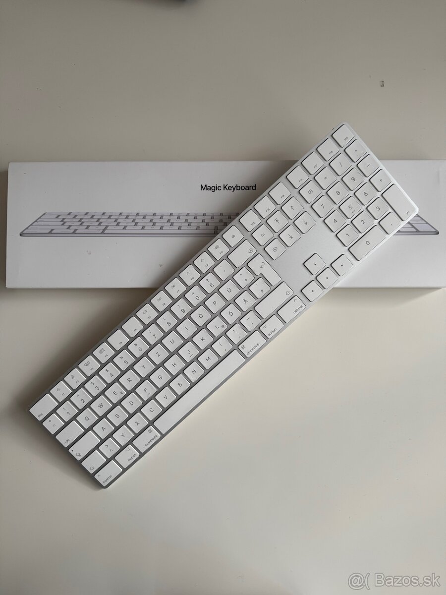 Apple Magic Keyboard s numerickou klavesnicou