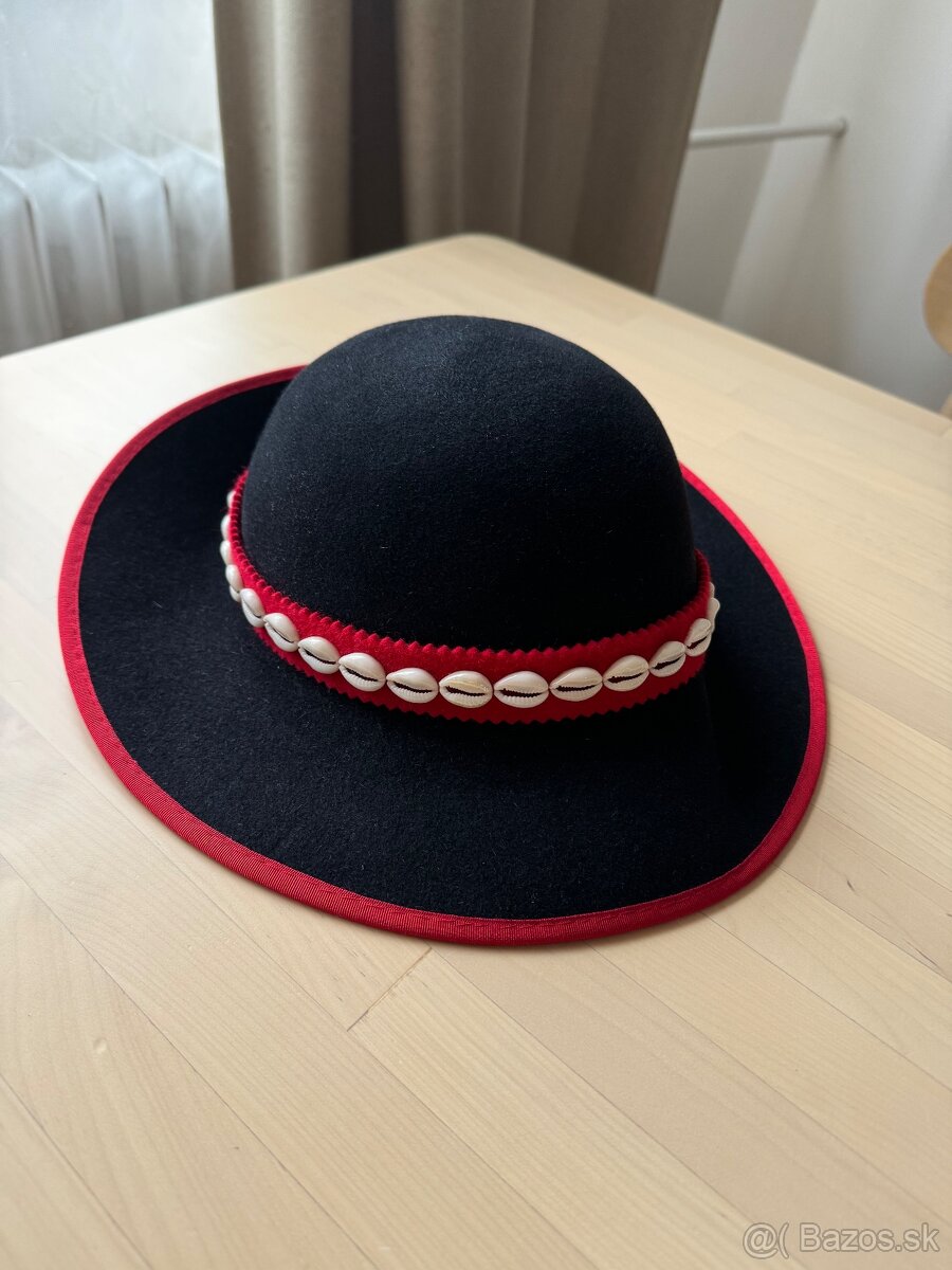 Goralský klobúk - kroj