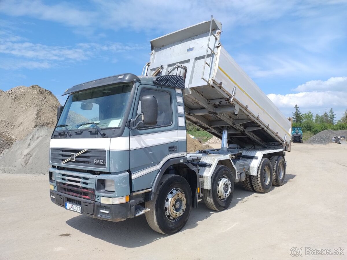 Třístranný sklápěč Volvo FM12 420 8x4