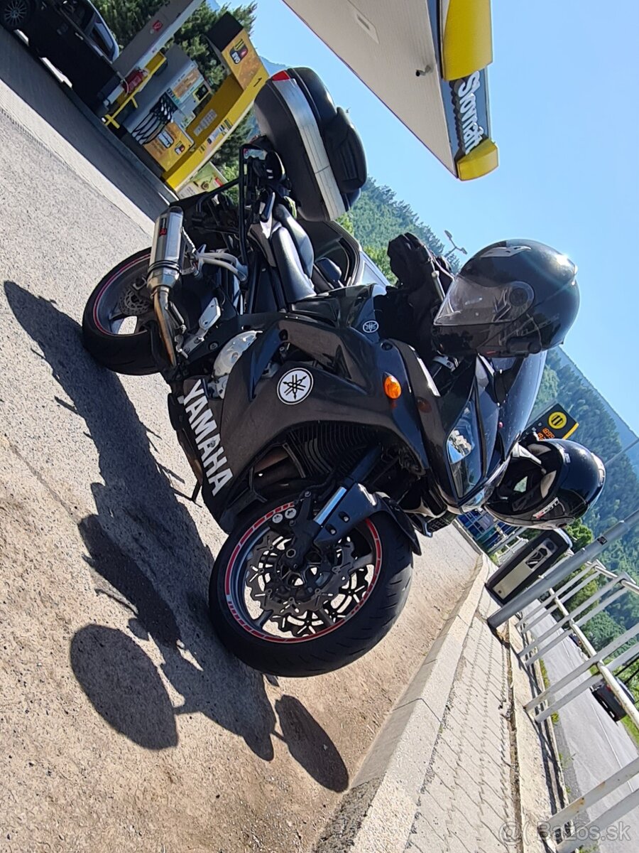 Yamaha FZ1 fazer