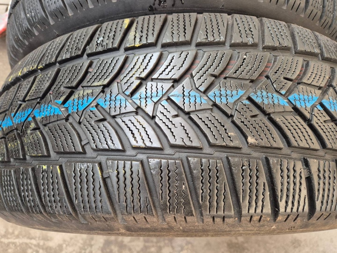 225/60 r17 zimné 2 ks DUNLOP dezén 6,2 mm DOT2020