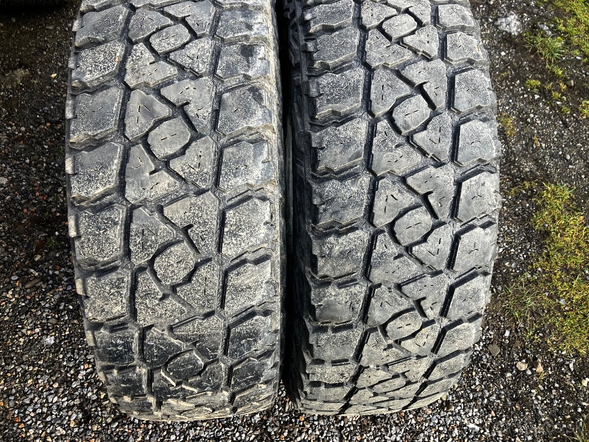 Pneu Kumho 245/70 r17