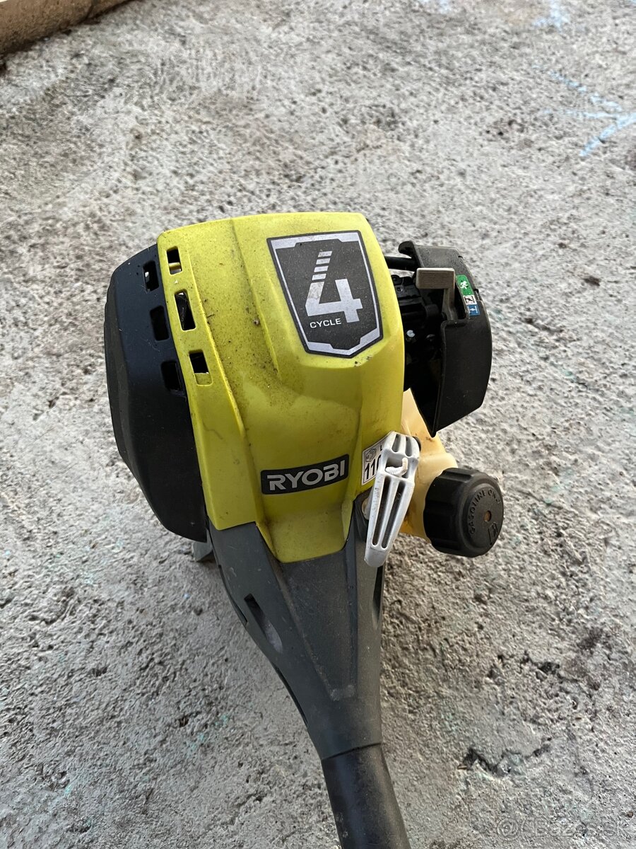 Ryobi Benzínový krovinorez RBC430SBSD