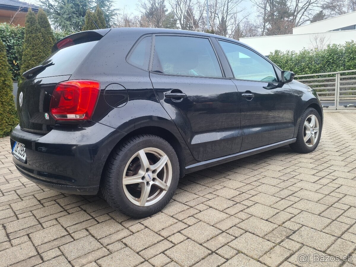 Volkswagen Polo 6R 1.4i 63kw manual