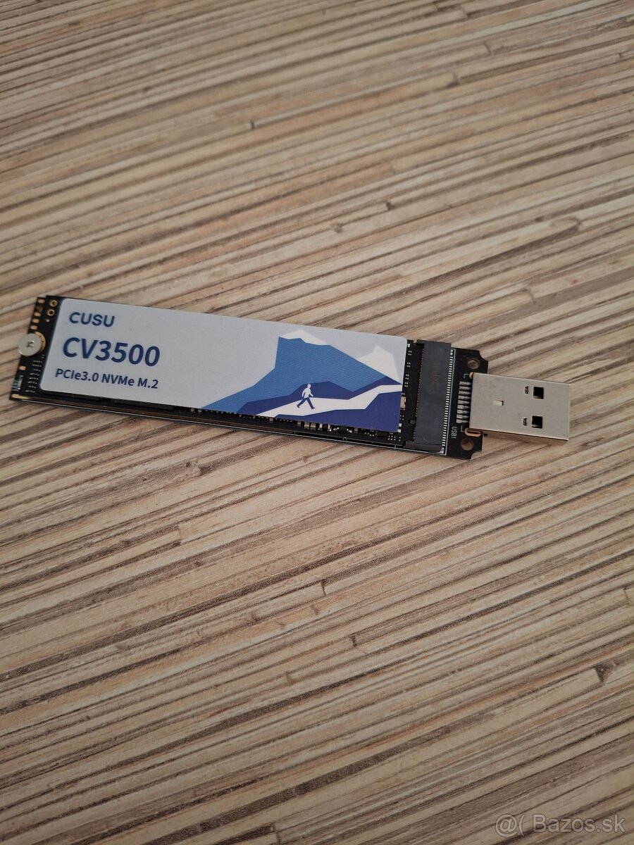 SSD NVME M2 CUSU 256GB  + USB adapter