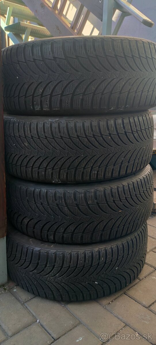 205/55 R16 zimne nexen