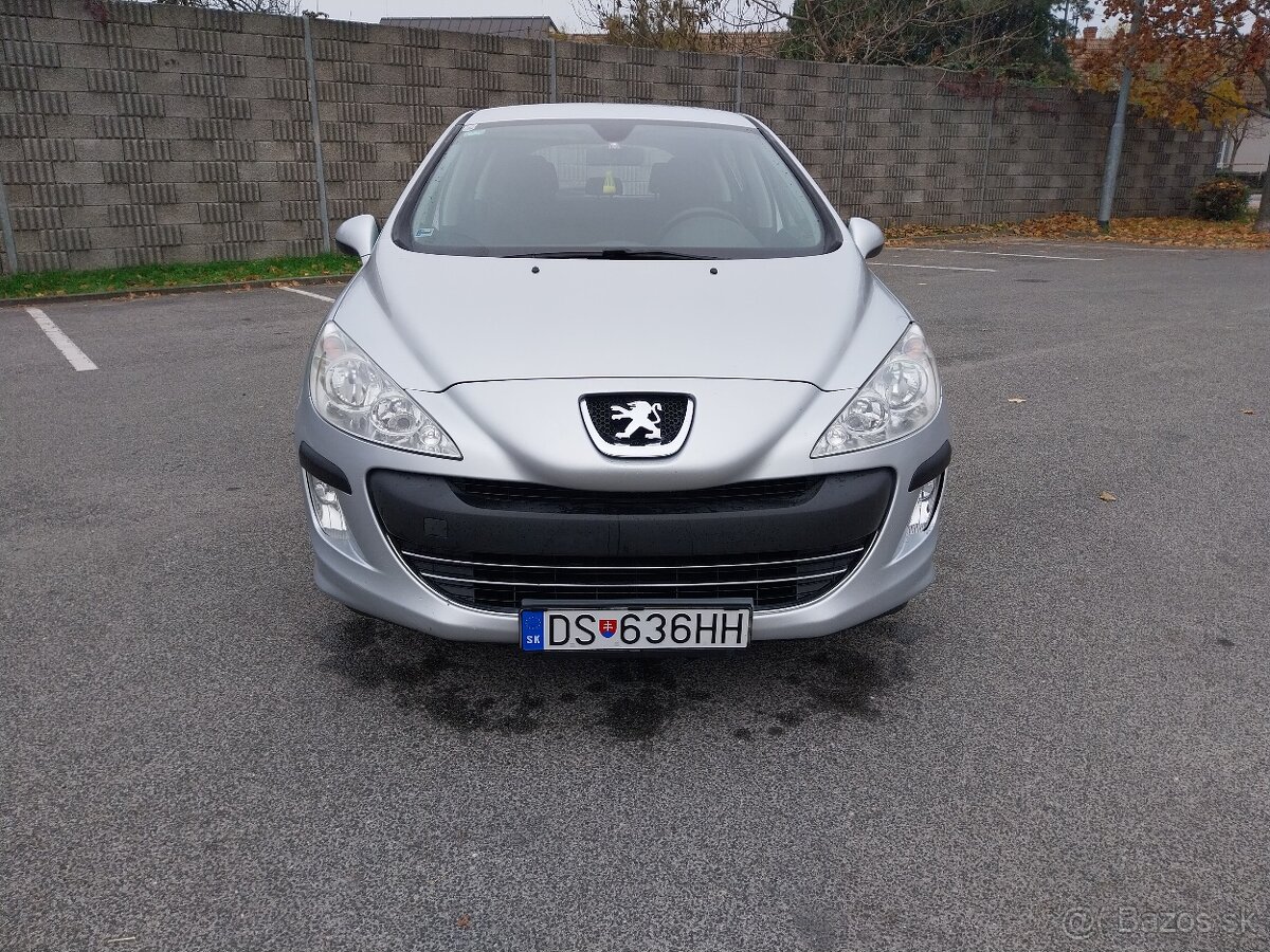 Predam Peugeot 308 1.4 vti 70kw 5st manuál 5dv hatchback