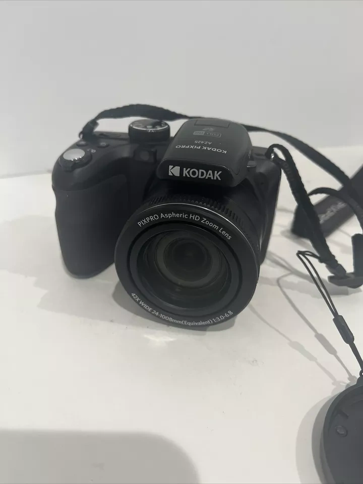 Digitálny fotoaparát Kodak astro zoom az425 čierny