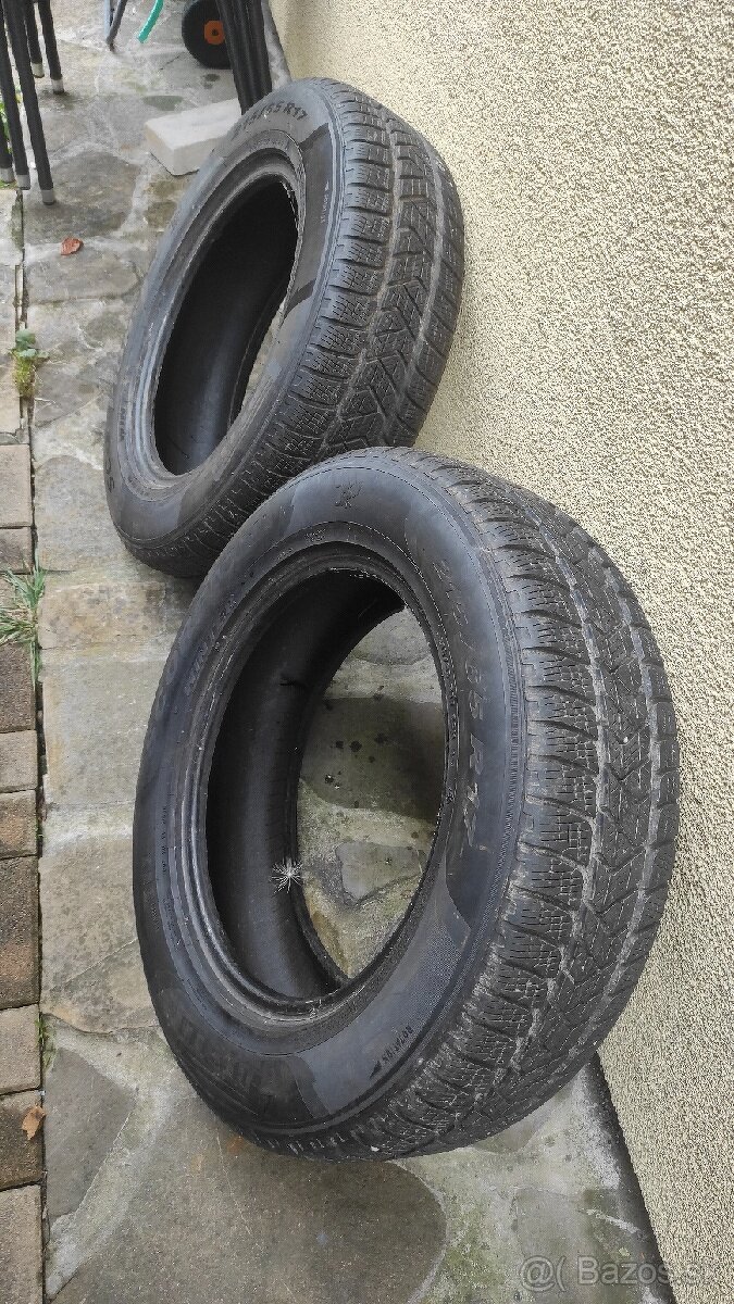 Pneu Pirelli Scorpion Winter 215/65 R17