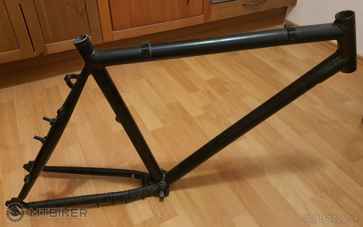 Jednoduchý duralový mtb rám 26", veľkosť XL