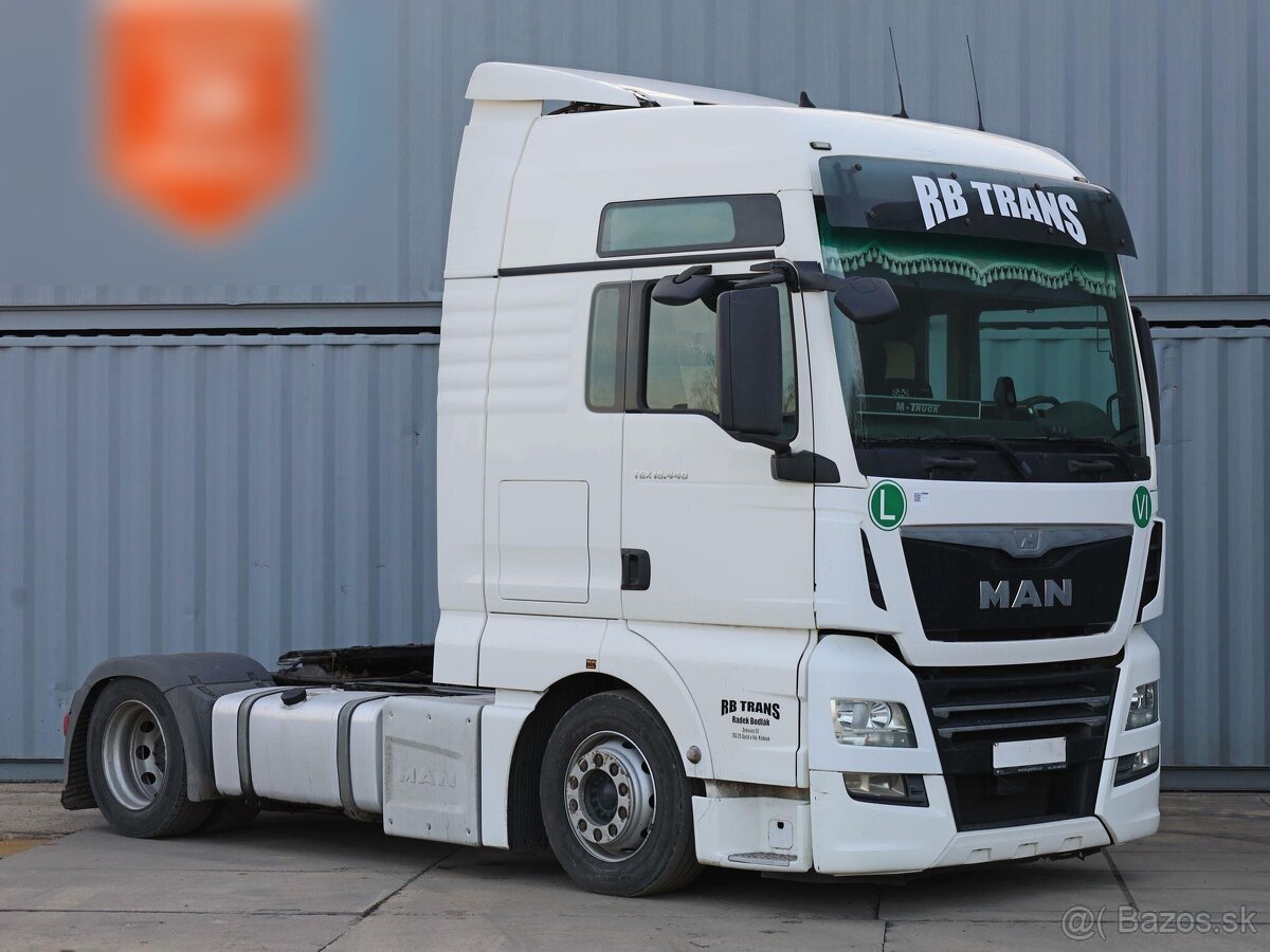 MAN TGX 18.440, EURO 6, LOW DECK, RETARDÉR, NOVÉ VSTŘIKY, PO