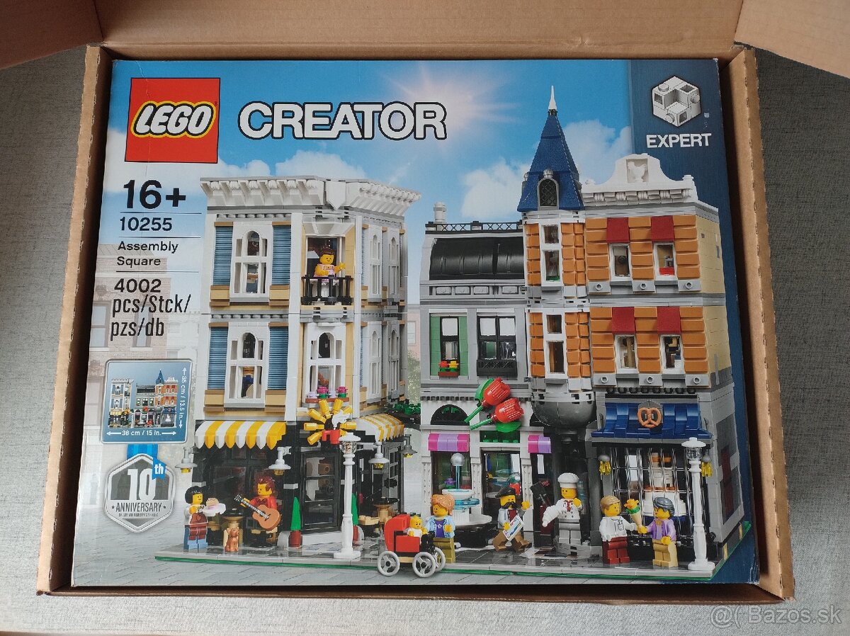 Lego 10255 Zhromaždenie na námestí