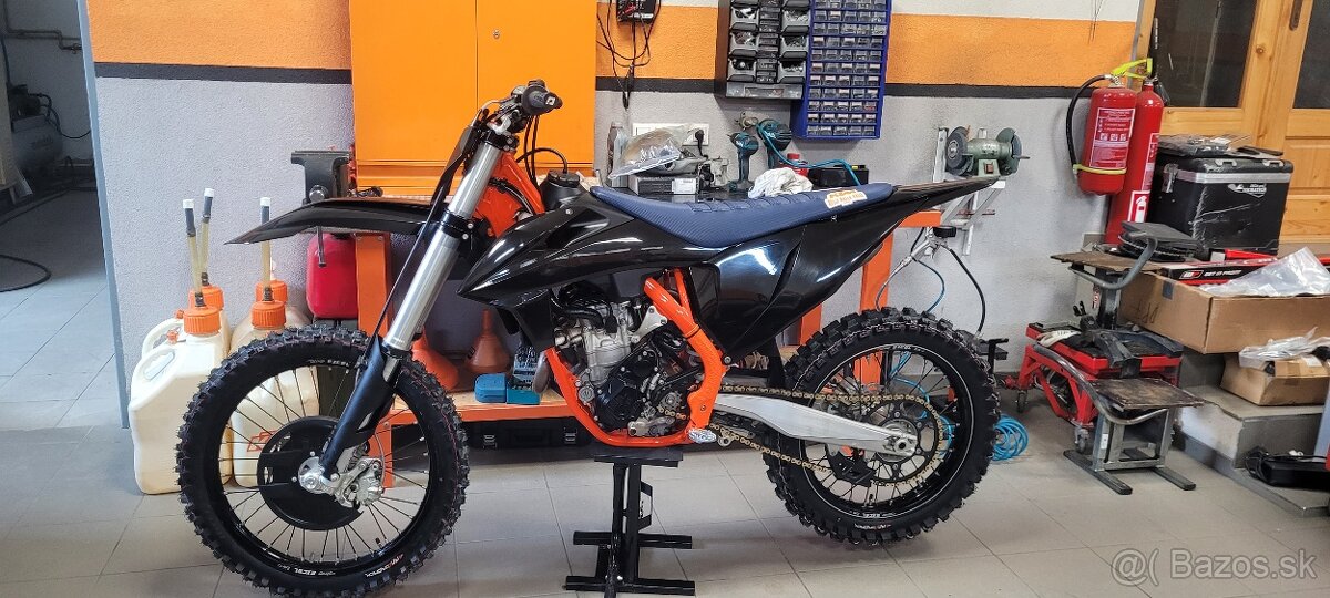 2022 KTM 350 SX-F za 4899 eur chcete ho ?