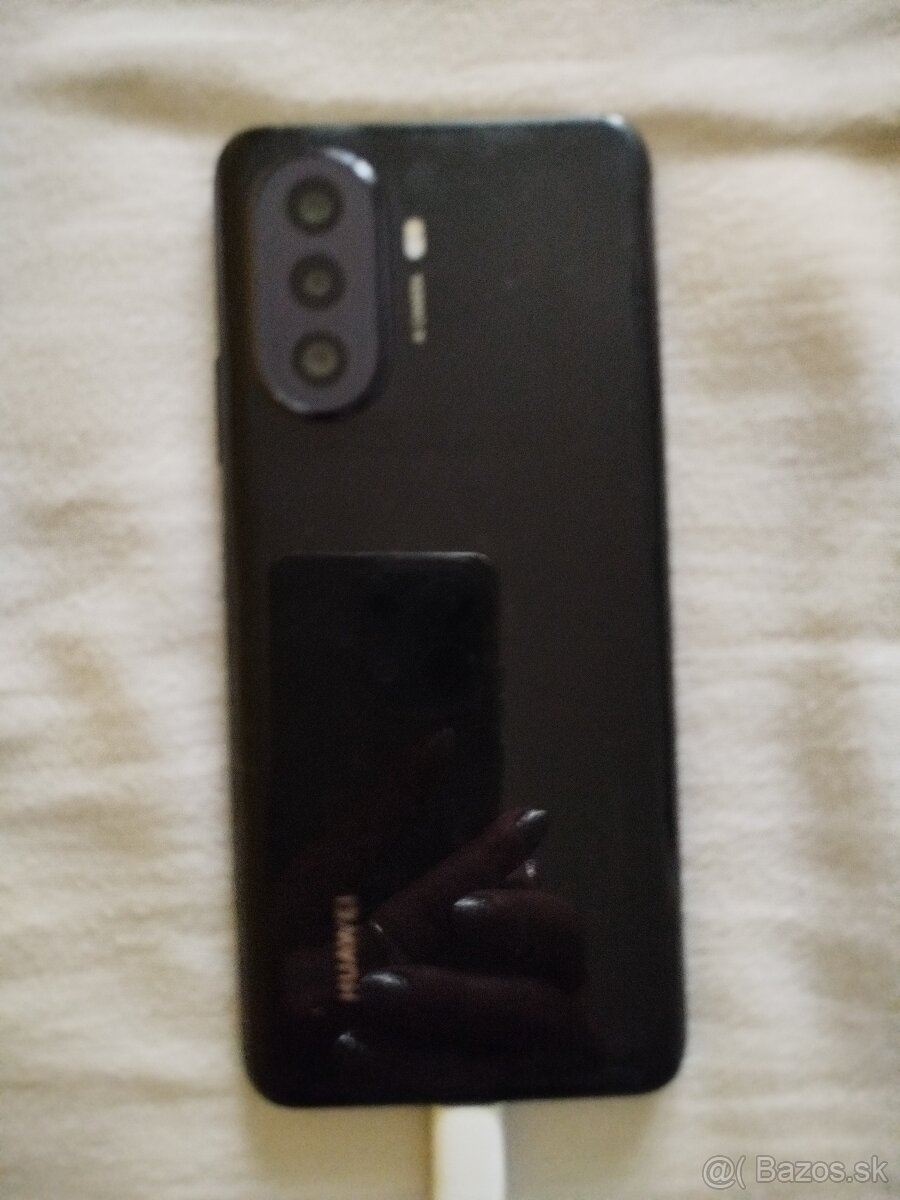 Huawei nova Y70