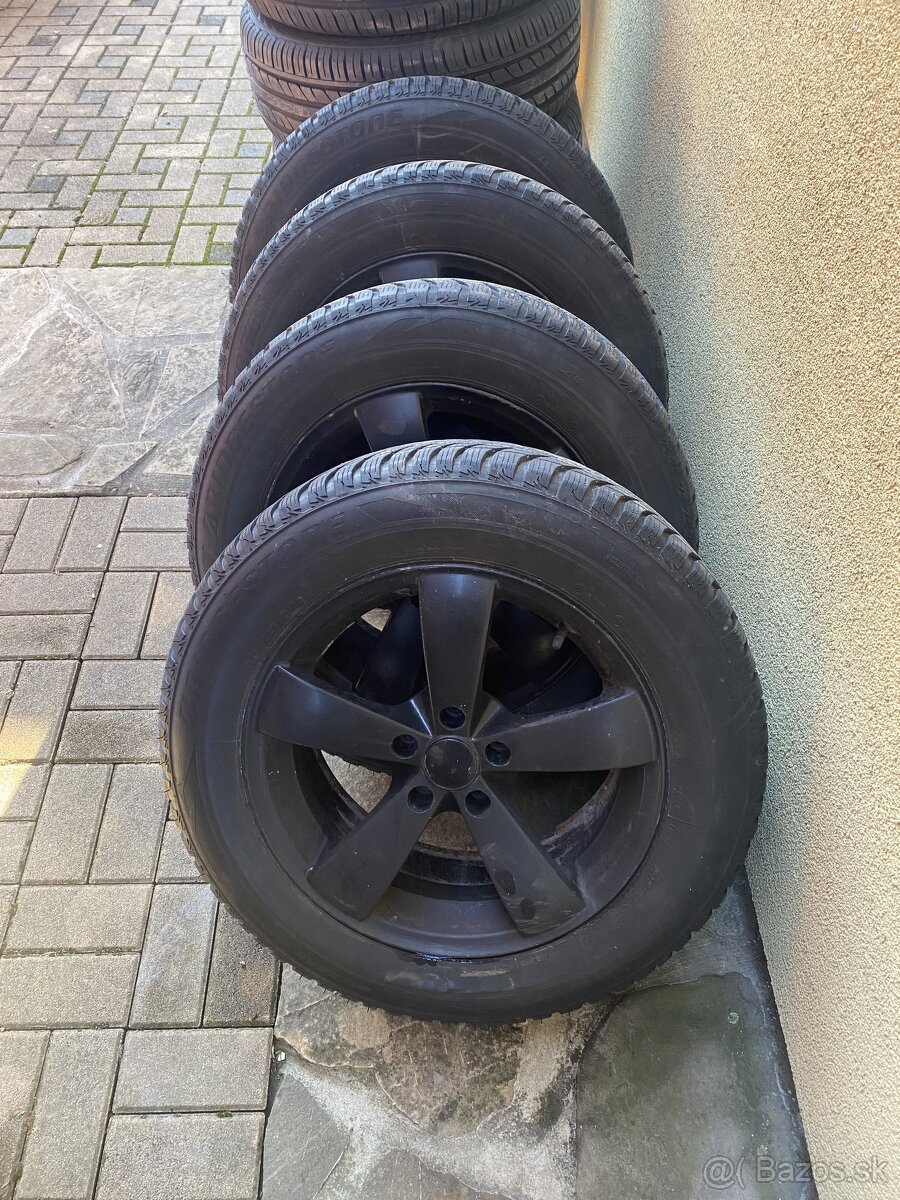 Zimné Pneu Bridgestone 215/65 R17