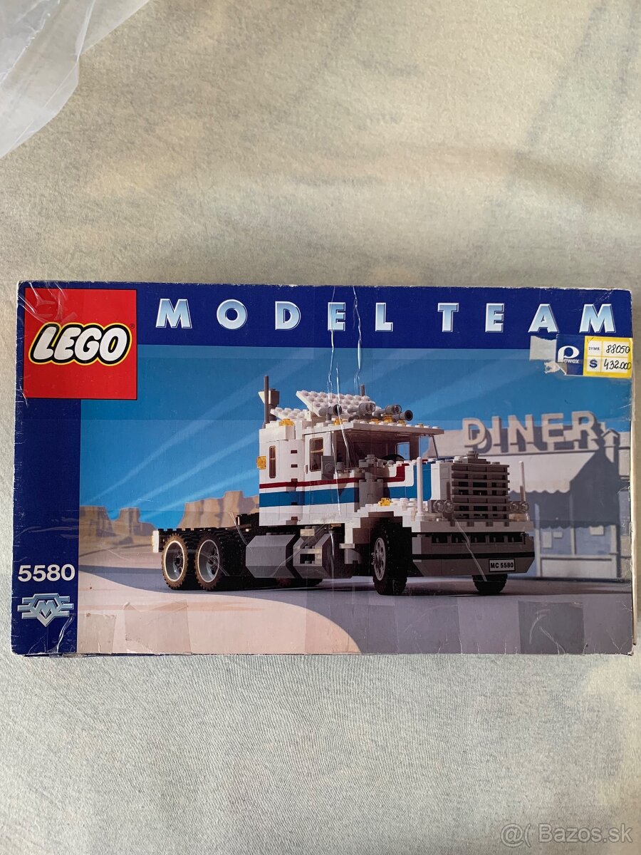 Lego 5580 Model Team