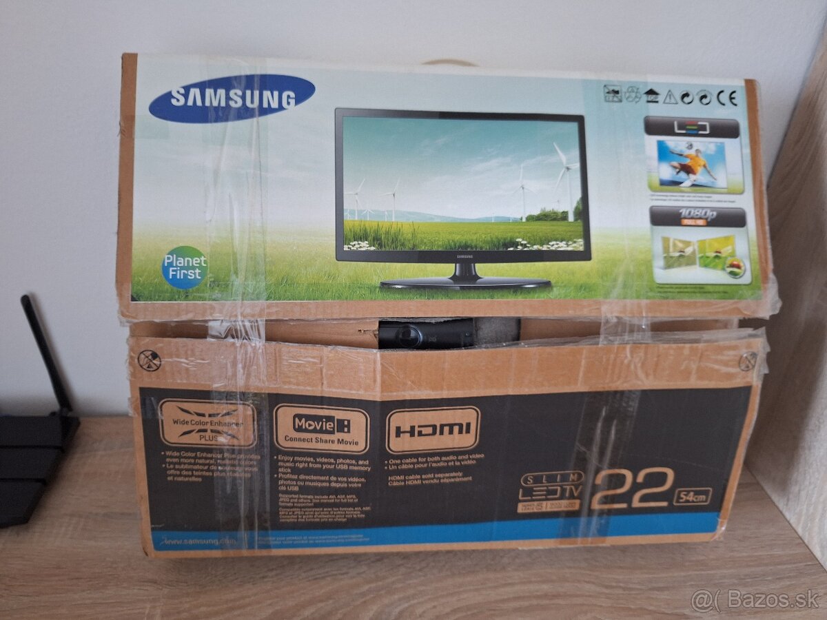 Televizor  samsung full hd slim 54 cm