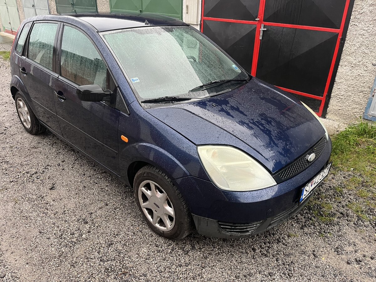 Predam Ford Fiesta 1,3 benzin, r.v. 2005