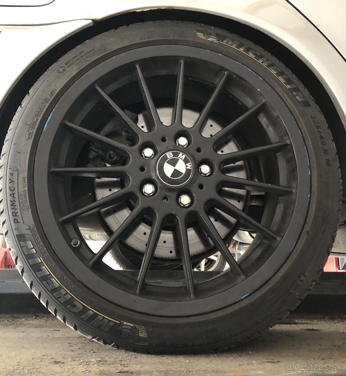 R18 styling 32 bmw 225/40r18