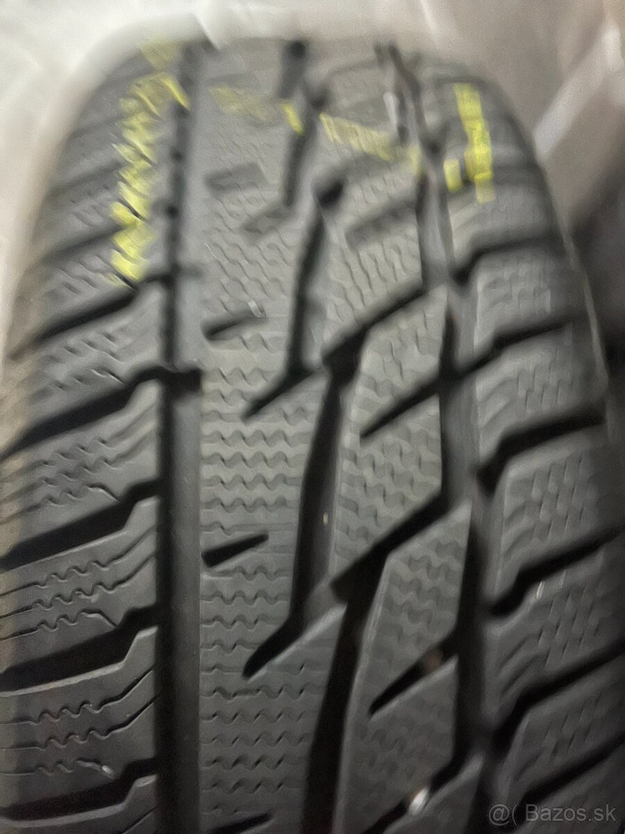 215/60 R17 96H Matador MP 92 Sibir Snow SUV FR