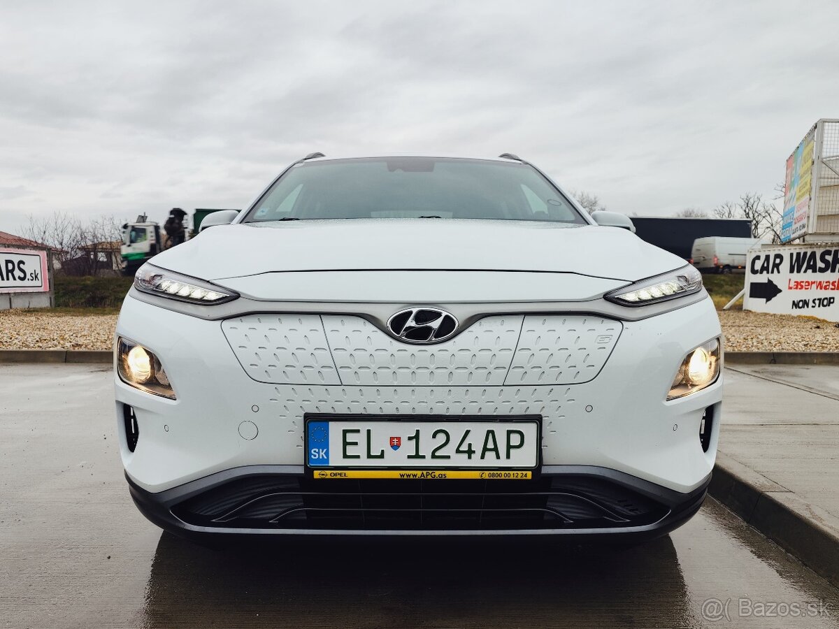 Hyundai Kona Elektric , SOH 100%,cena na tento víkend