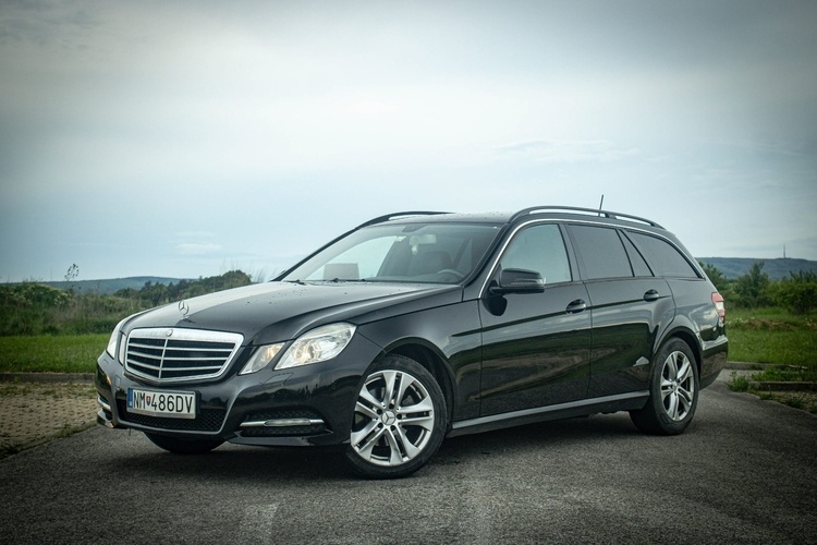 MERCEDES BENZ E trieda Kombi E200 CDI 100kW 2011