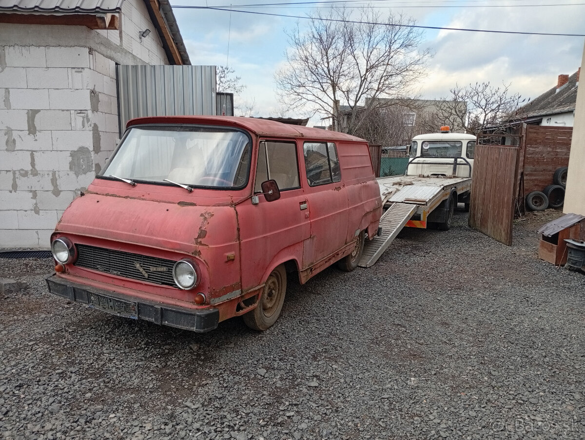 Skoda 1203,šiltovka