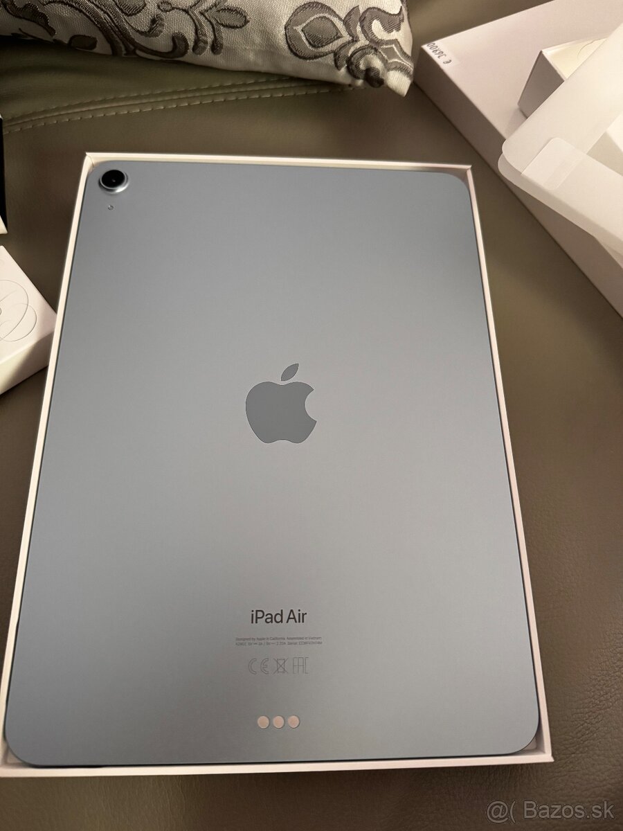 Apple ipad 11Air 128gb