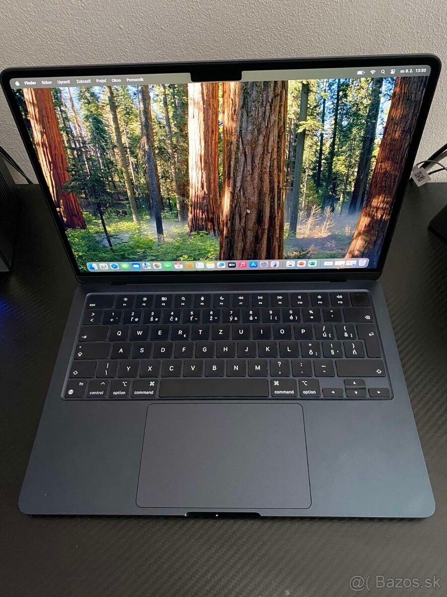 Macbook Air M2 2022 (8gb ram, 256gb ssd)