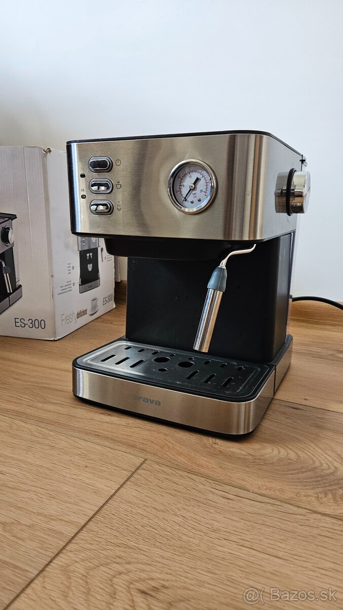 Pákový Espresso Kávovar Orava ES-300