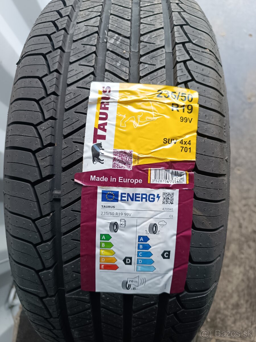 Taurus 235/50 R19 SUV 4x4 701 DOT 2021