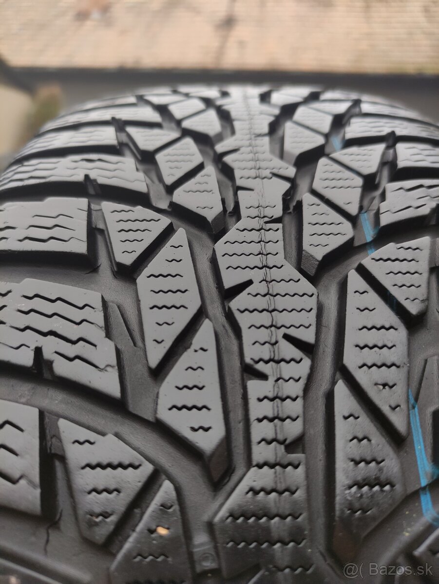 Zimné pneumatiky 205/55 r16