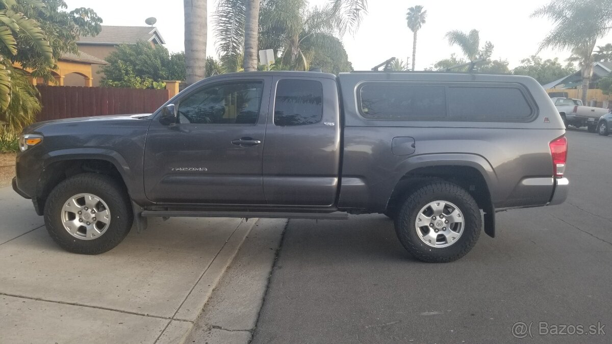 Toyota Tacoma