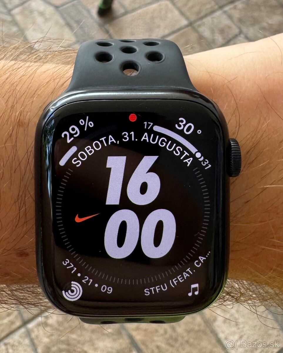 Apple watch 7 Nike 45mm znížená cena