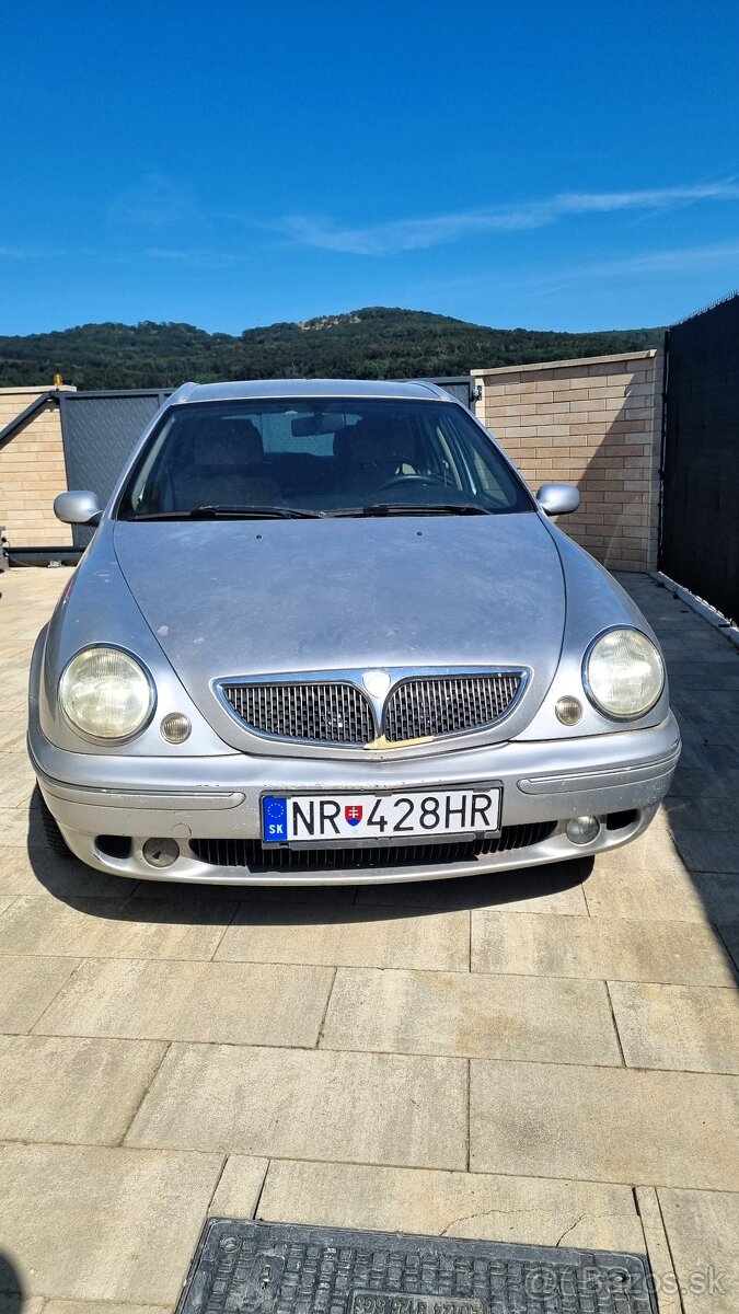 Lancia Lybra 1.9 JTD r.v. 2004, 1. majiteľ v SR