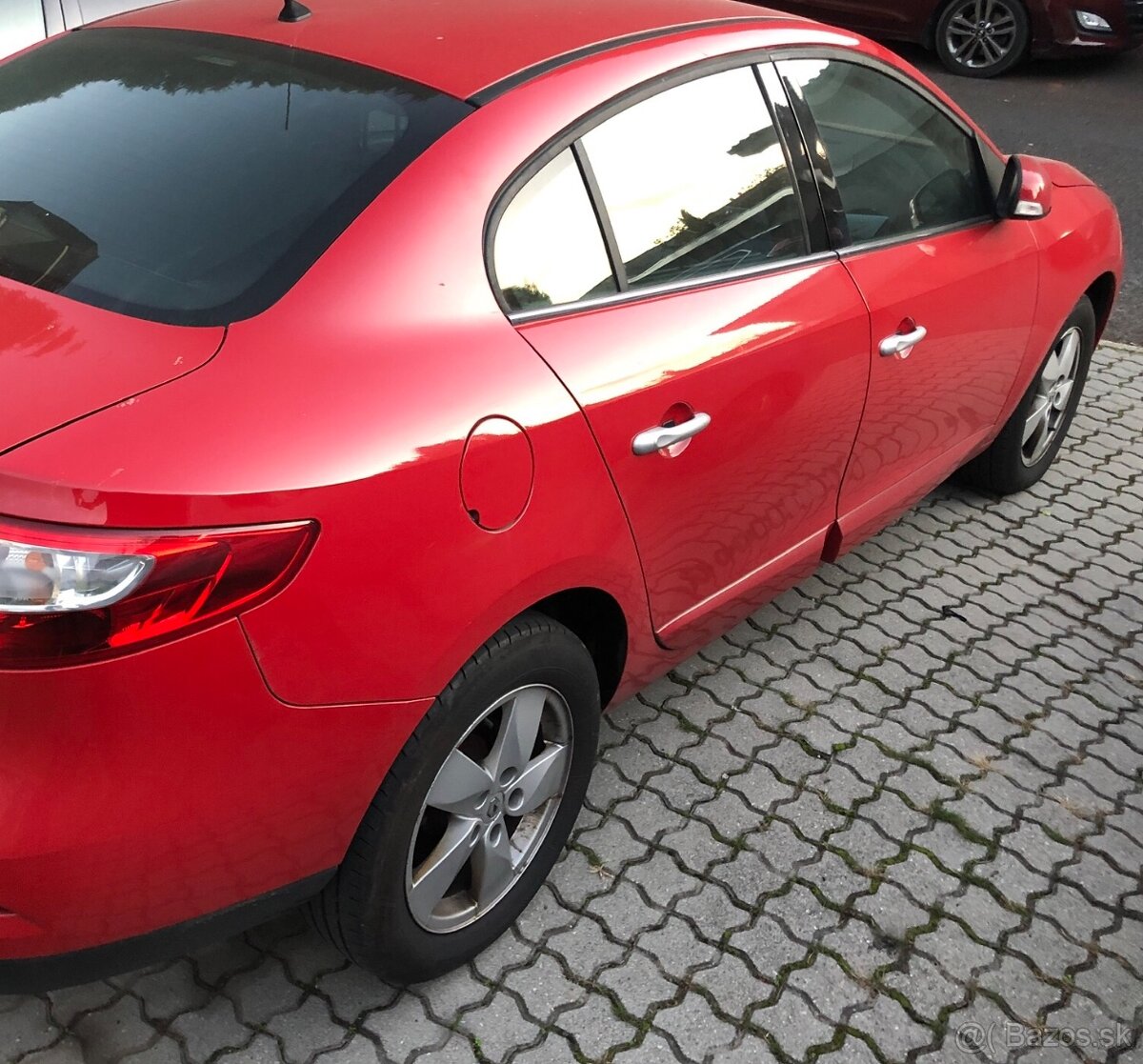 Renault fluence 2012 1.6 benzinove