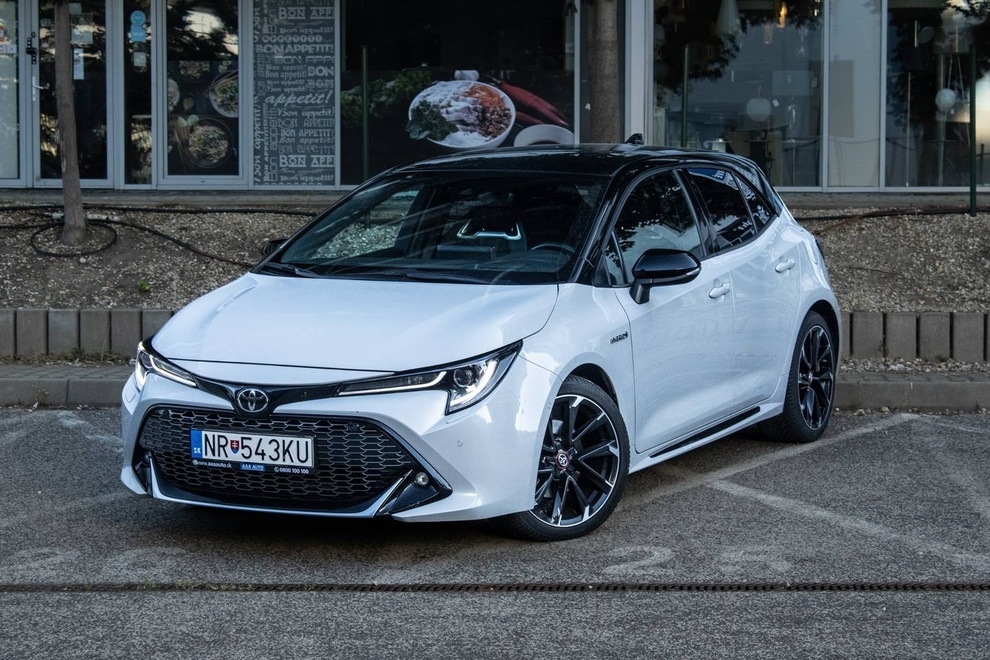 Toyota Corolla TS 2.0 Hybrid Dynamic Force e-CVT GR Sport