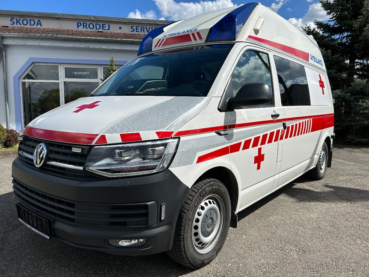 Volkswagen Transporter T6 - 2.0 TDI Sanitní vůz DSG