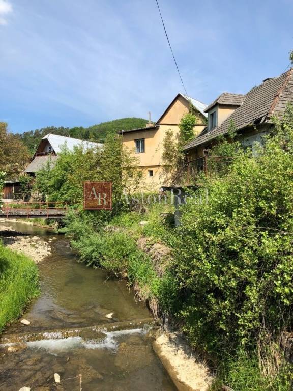 NA PREDAJ POLYFUNKČNÁ BUDOVA /obchod, kancelárie, stolárskej