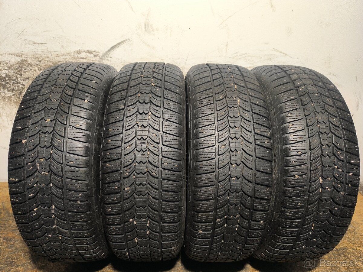 215/65 R16 Zimné pneumatiky Sava Eskimo 4 kusy