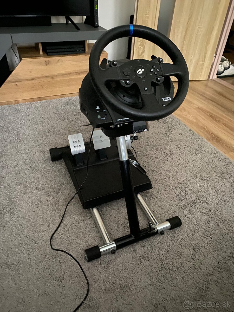 Volant Thrustmaster T300 RS GT Edition/stojan