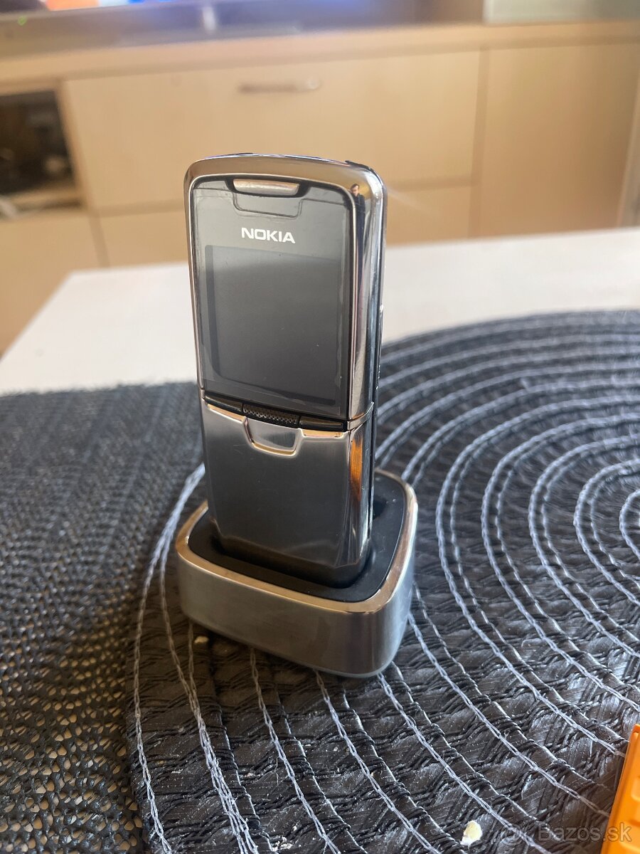 Nokia 8800