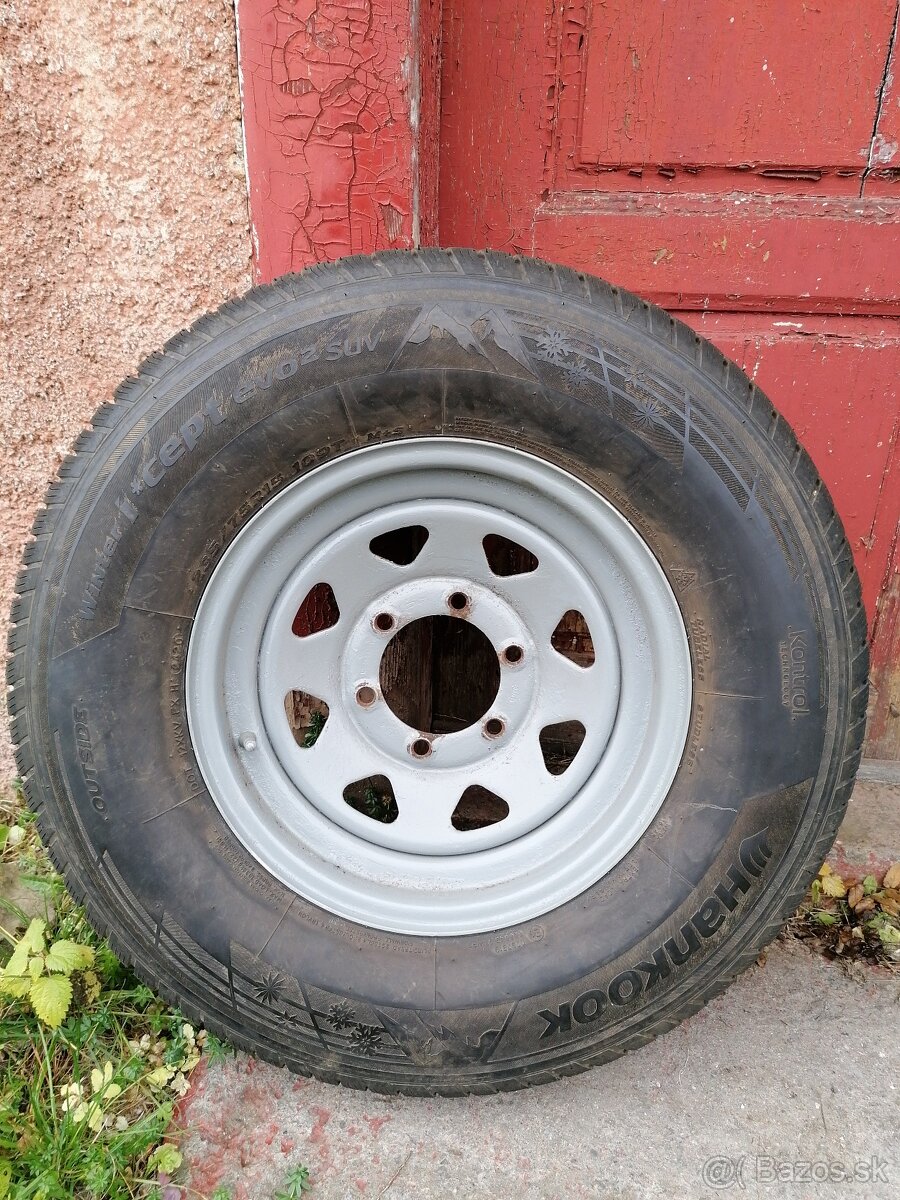 Hankook 235/75 R15 109T