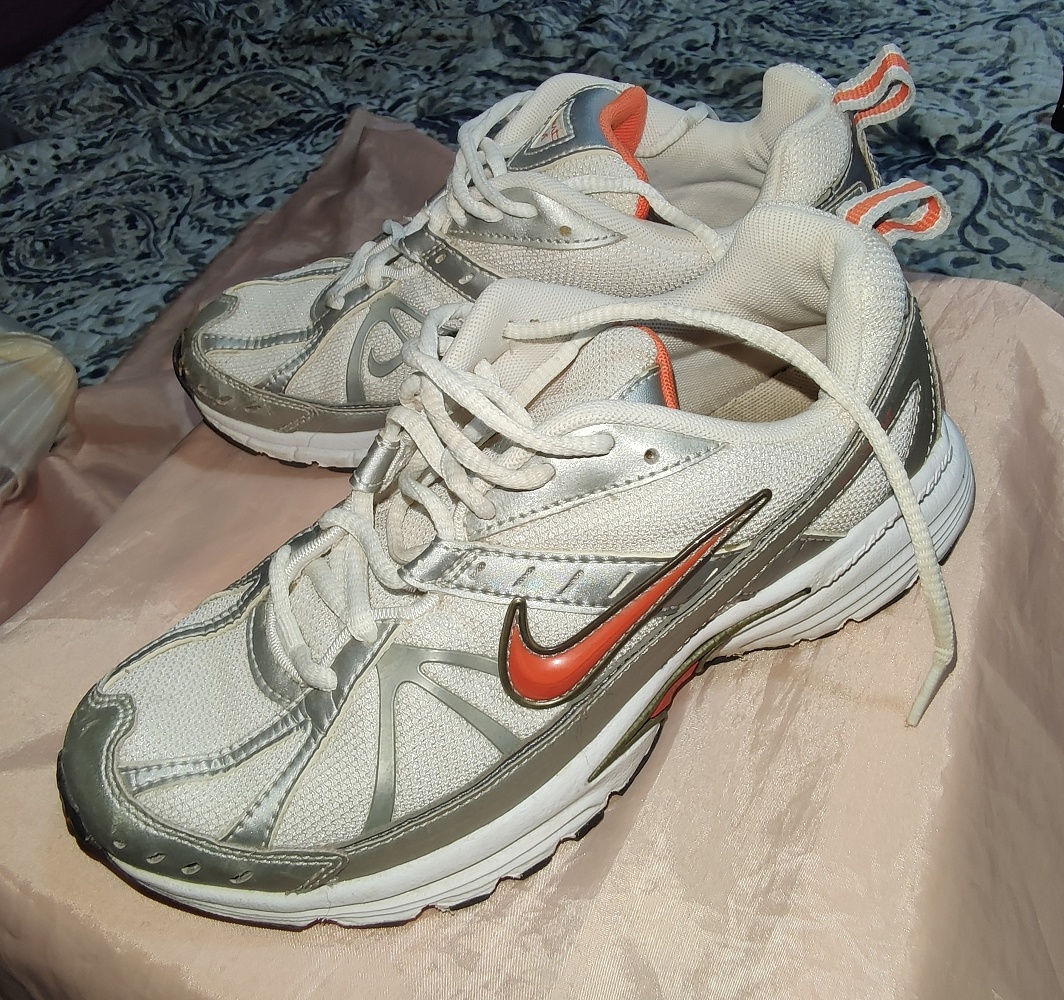 dámske nike 38,5