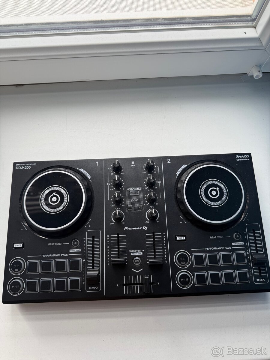 Pioneer ddj 200