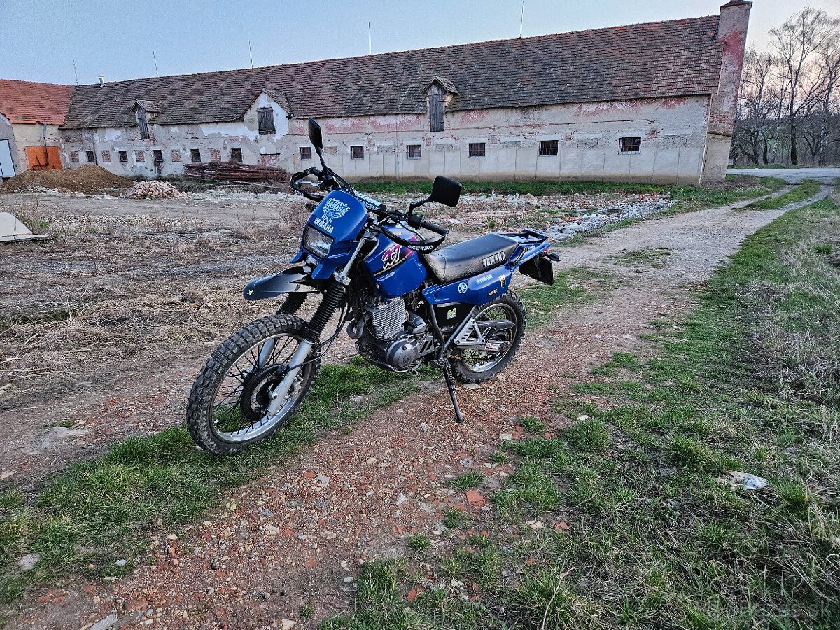 Yamaha XT 600