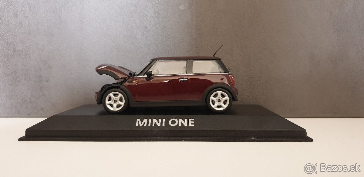 Mini One model 1/43 Minichamps