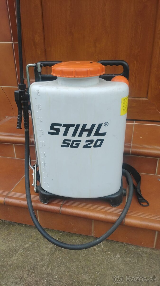 Postrekovač Stihl