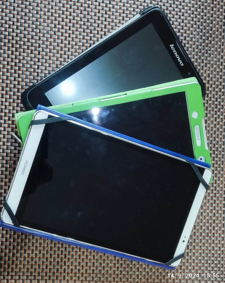 Predám 3x tablet Sony Xperia,Lenovo a Huawei